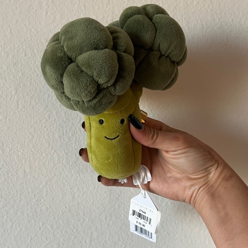 Jellycat Vivacious Broccoli Amuseable NWT